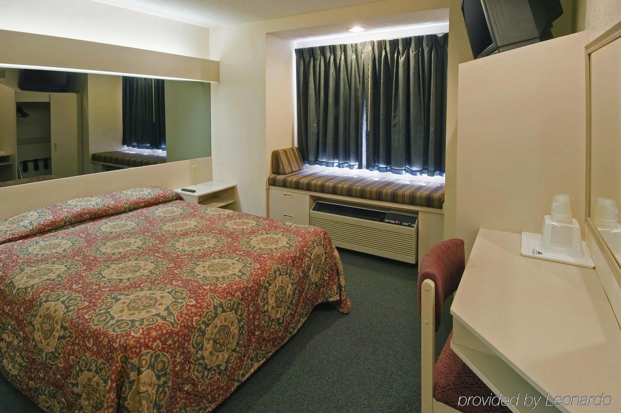 America'S Best Value Inn & Suites-Mcdonough Eksteriør billede